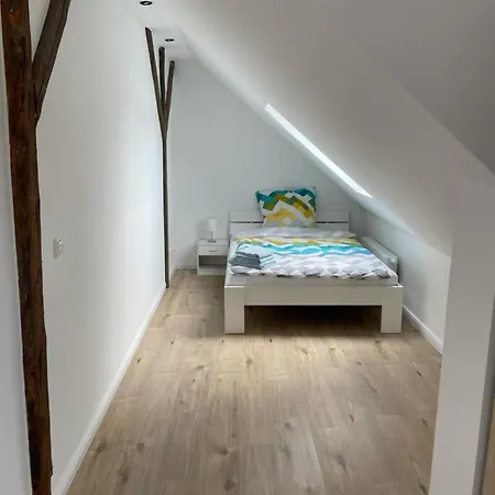 Herrliches Zweibett-zimmer Im Gruenen In Schleswig-holstein - Ideal Fuer Monteure, Gemeinschaftsbad Nr 4 Gross Vollstedt
